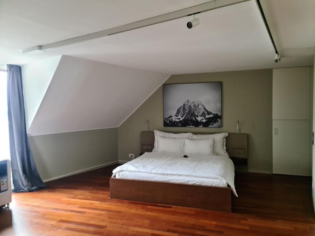 Lucerne Lake View Apartments Δωμάτιο φωτογραφία