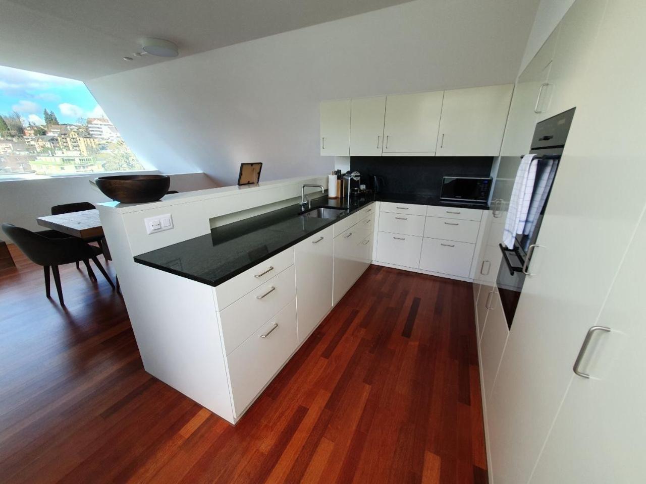 Lucerne Lake View Apartments Δωμάτιο φωτογραφία