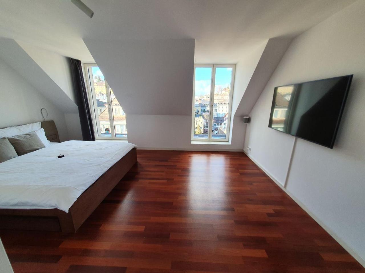 Lucerne Lake View Apartments Δωμάτιο φωτογραφία